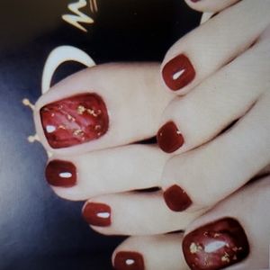 Press-on Nails glue-on nails artificial toenails-